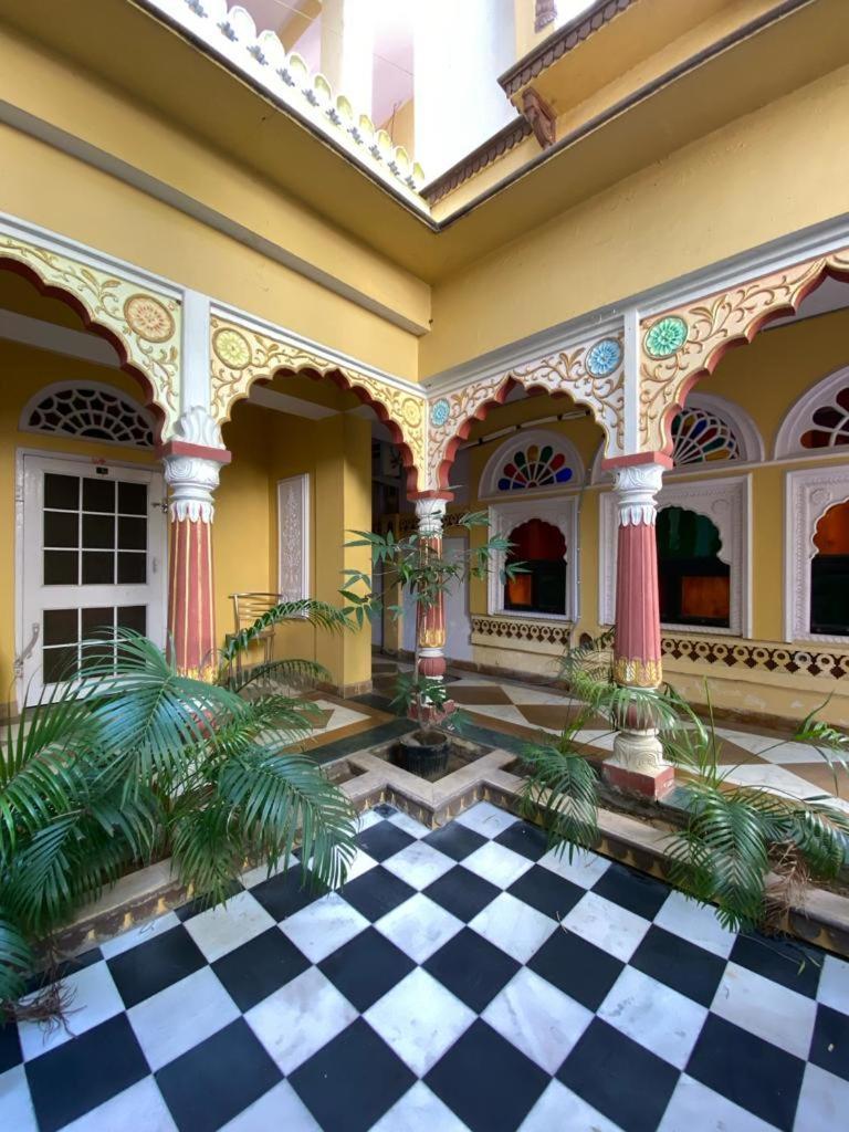 Sureli Haveli Apartment Jaipur Bagian luar foto